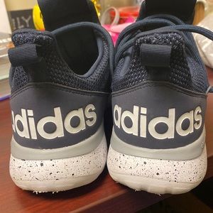 Adidas Cloud foam shoes! Slightly worn, still has great use!